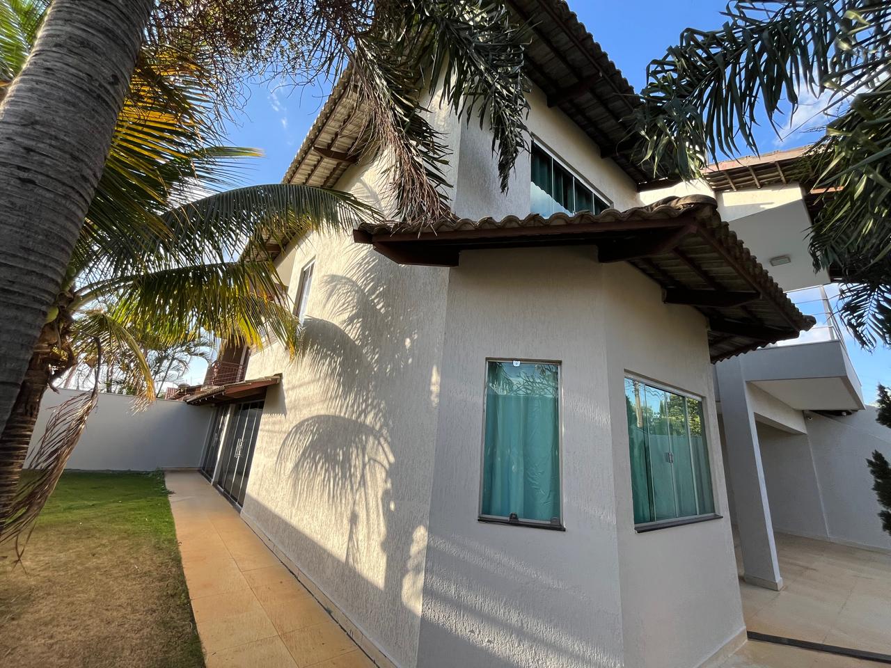 Sobrado de Luxo no Parque Anhanguera - 3 Quartos sendo 2 Suítes - 4 Vagas