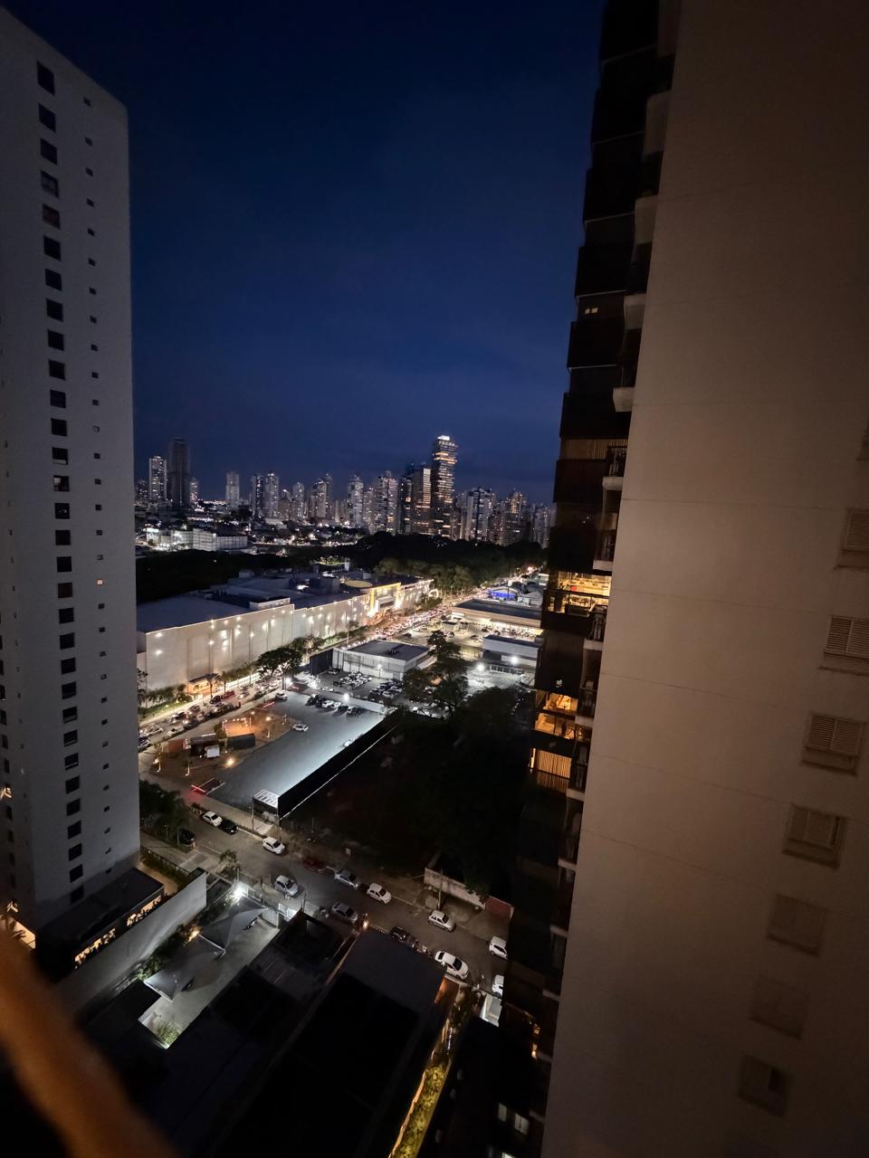 Apartamento de Luxo com 3 Suítes e Elevador Privativo - Setor Bueno