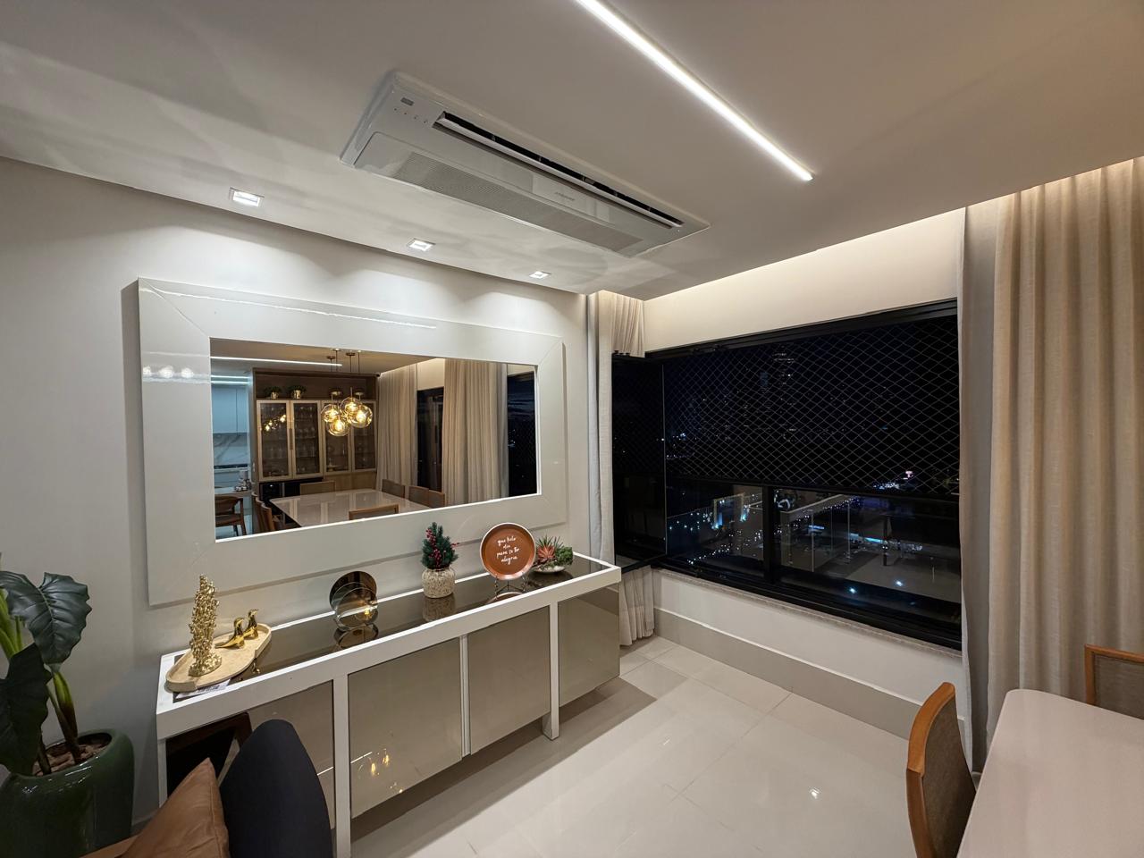 Apartamento de Luxo com 3 Suítes e Elevador Privativo - Setor Bueno