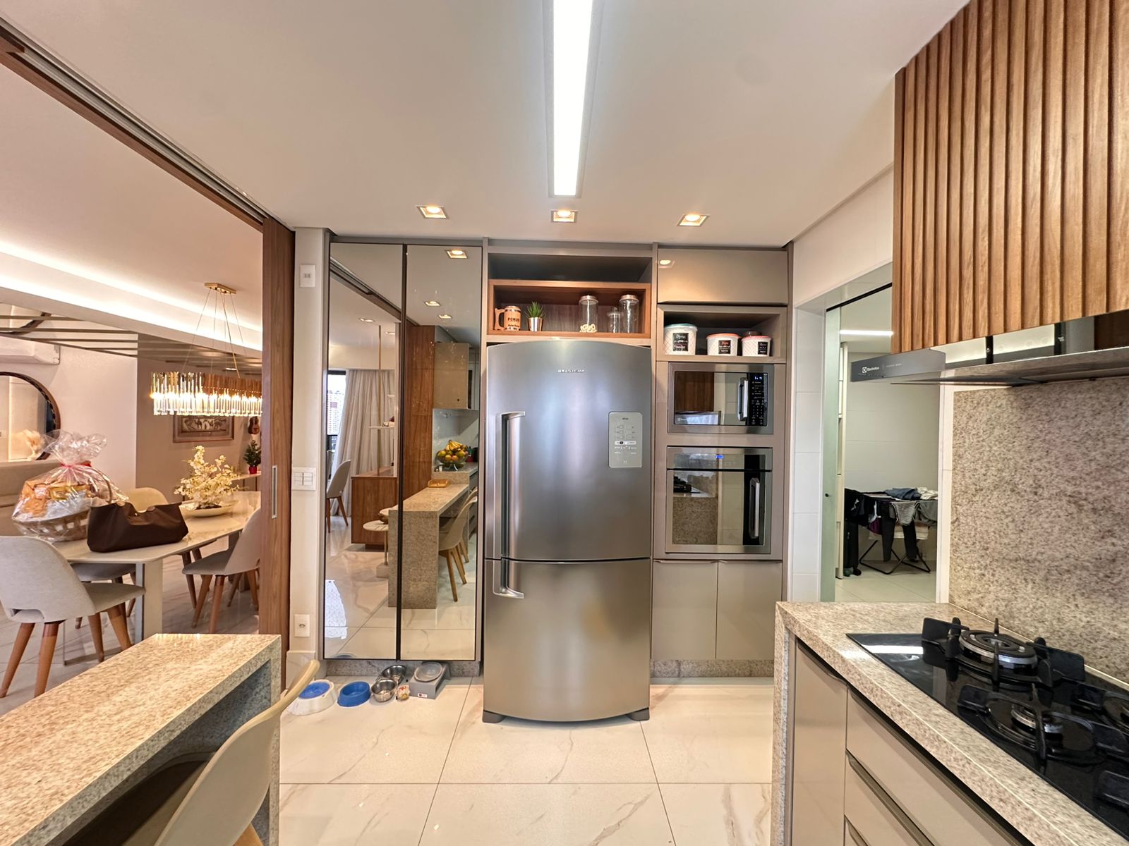 Apartamento Mobiliado de Luxo - 3 Suítes - Goiânia Shopping