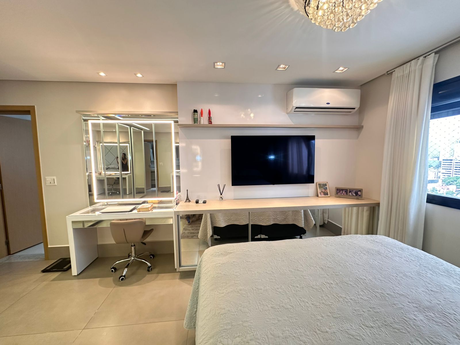 Apartamento Mobiliado de Luxo - 3 Suítes - Goiânia Shopping