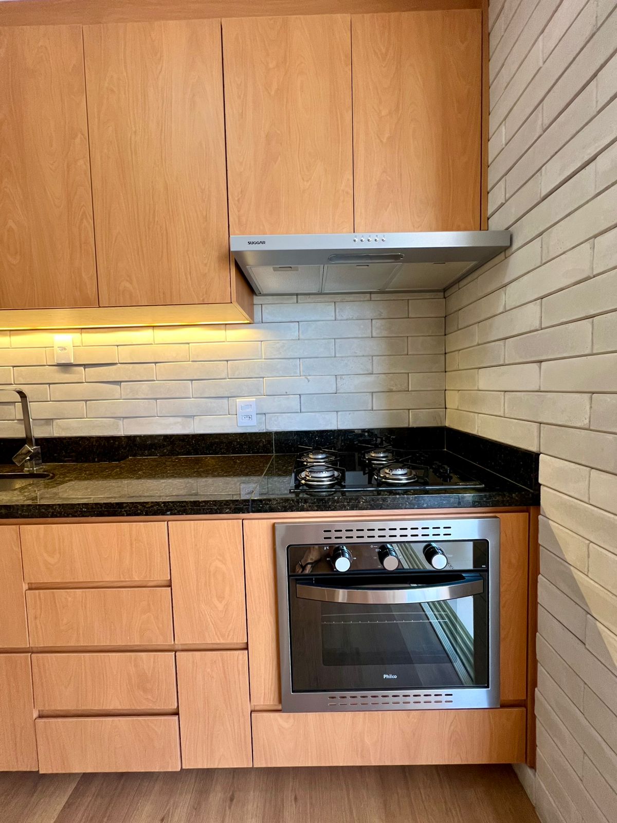 Apartamento Completo com 2 Quartos (1 Suíte) + 1 Vaga - Mobiliado e Pronto para Morar