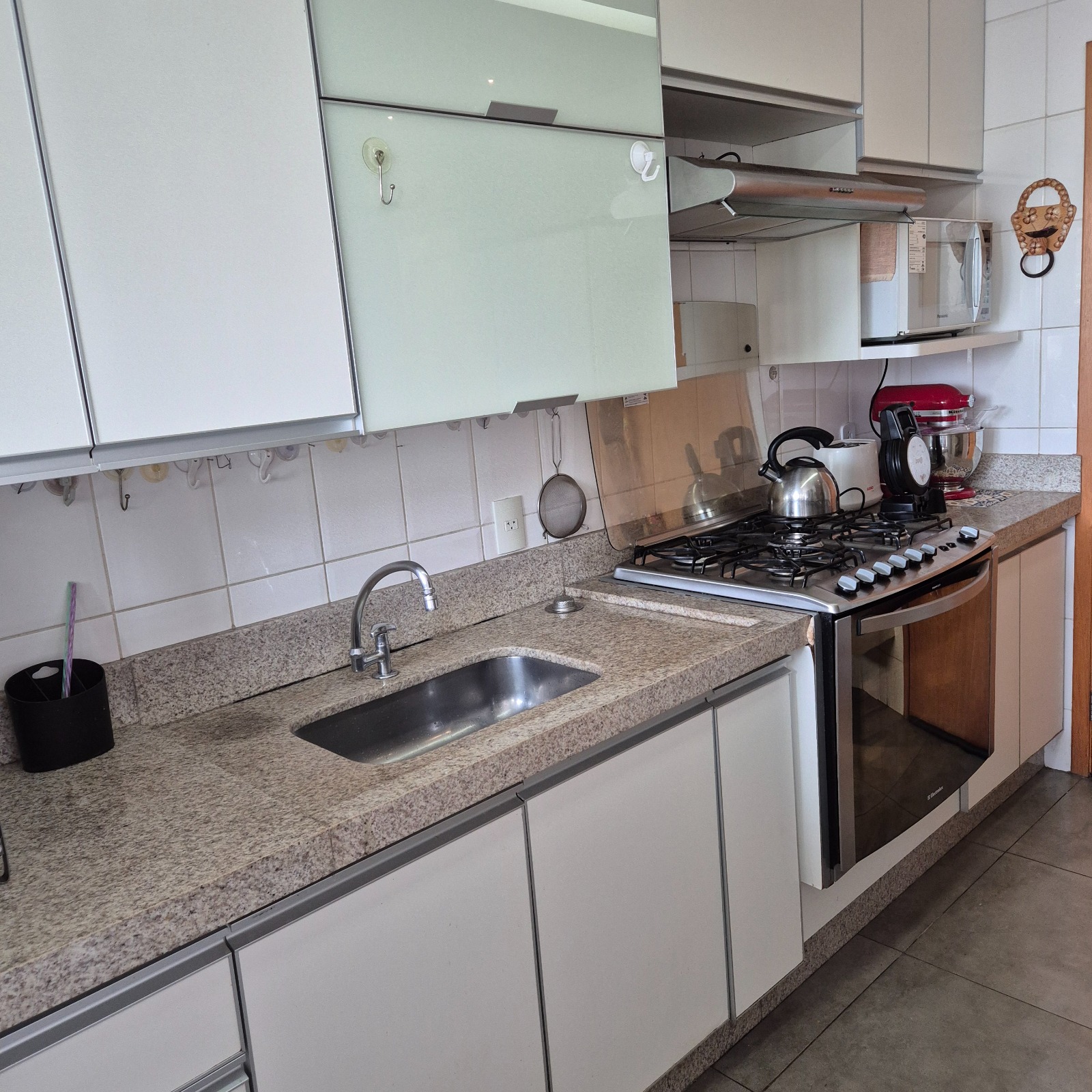 Apartamento Alto Padrão no Setor Bueno - 14º Andar com Vista Privilegiada