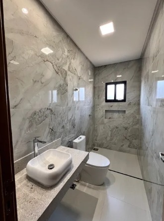 Sobrado Alto Padrão com 5 Suítes e Piscina no Jardins Capri