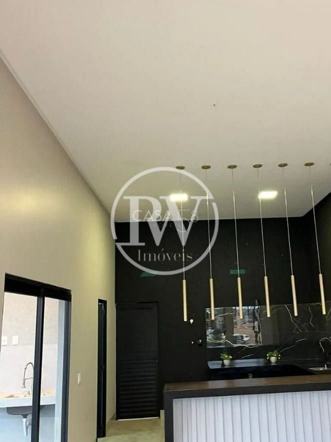 Casa de Alto Padrão à Venda no Condomínio Terras Alpha 2 – Senador Canedo