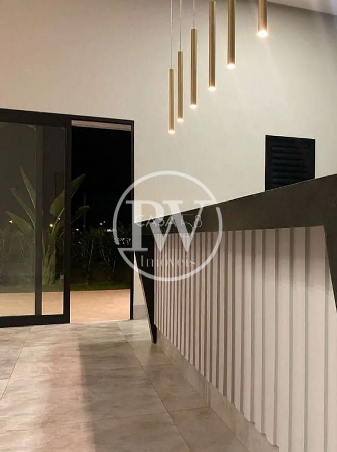 Casa de Alto Padrão à Venda no Condomínio Terras Alpha 2 – Senador Canedo