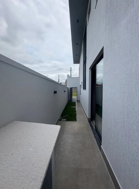 Sobrado Alto Padrão com 4 Suítes e Piscina - Jardins Nápoles