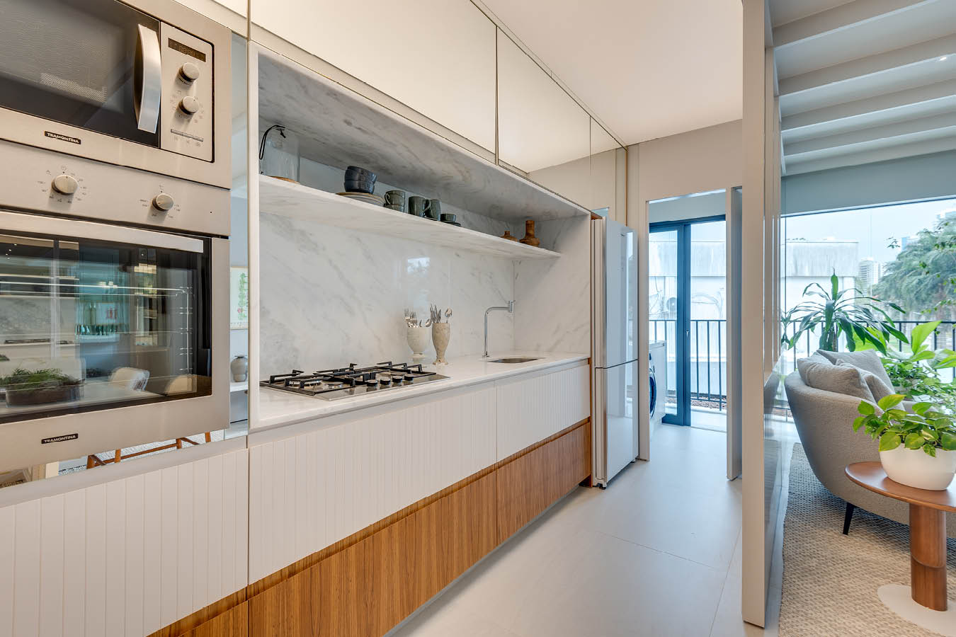 Apartamento 2Q Alto Padrão no Setor Bueno - Edifício Sync - Andar Alto Nascente