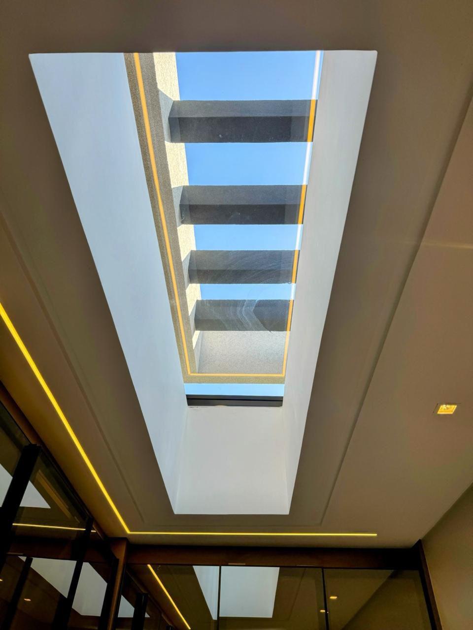 Casa Térrea de Luxo - Portal do Sol Garden Golf - Projeto Arquiteto Renomado