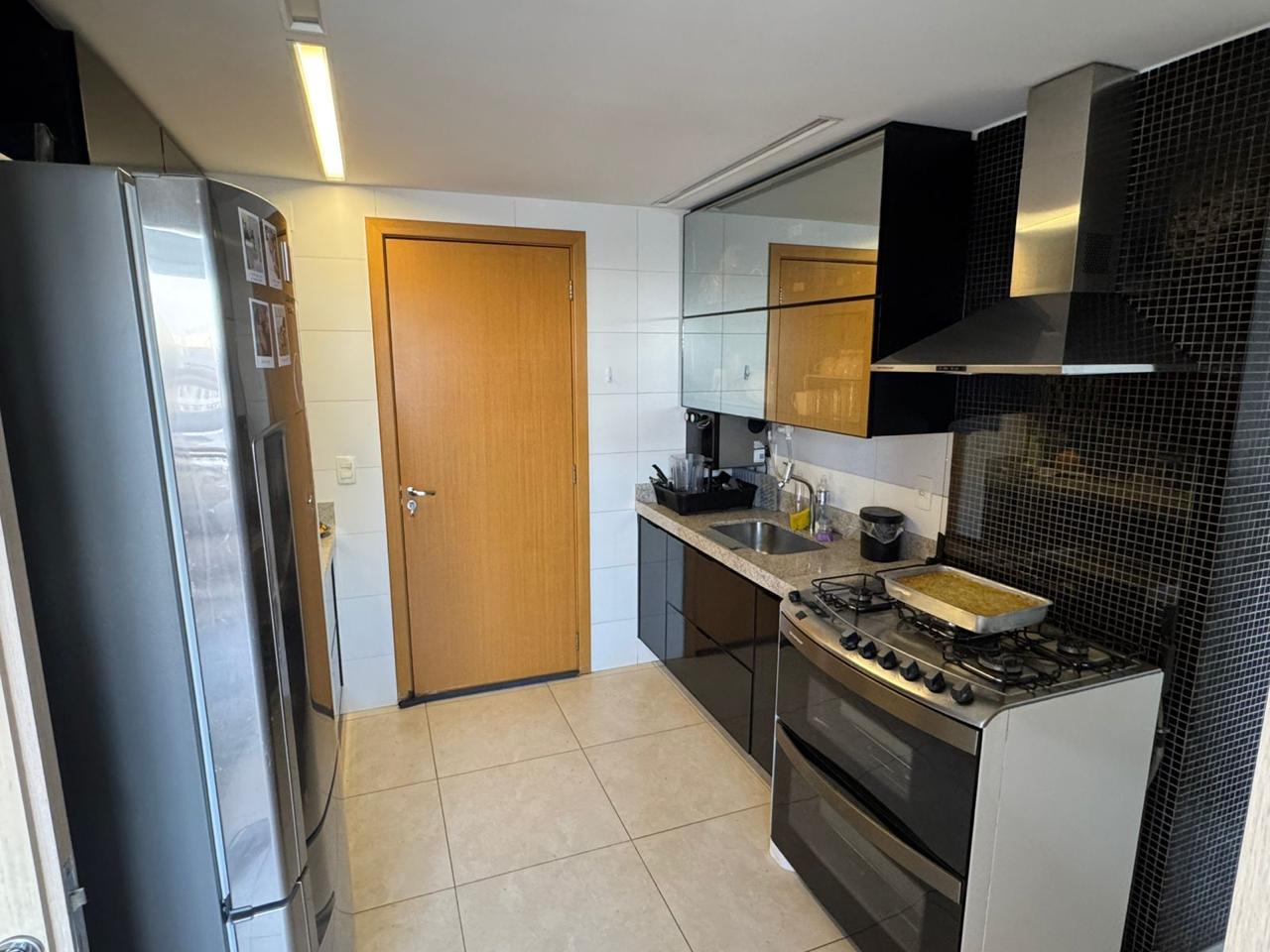 Apartamento Duplex Mobiliado de Alto Padrão - 3 Suítes com Vista Privilegiada