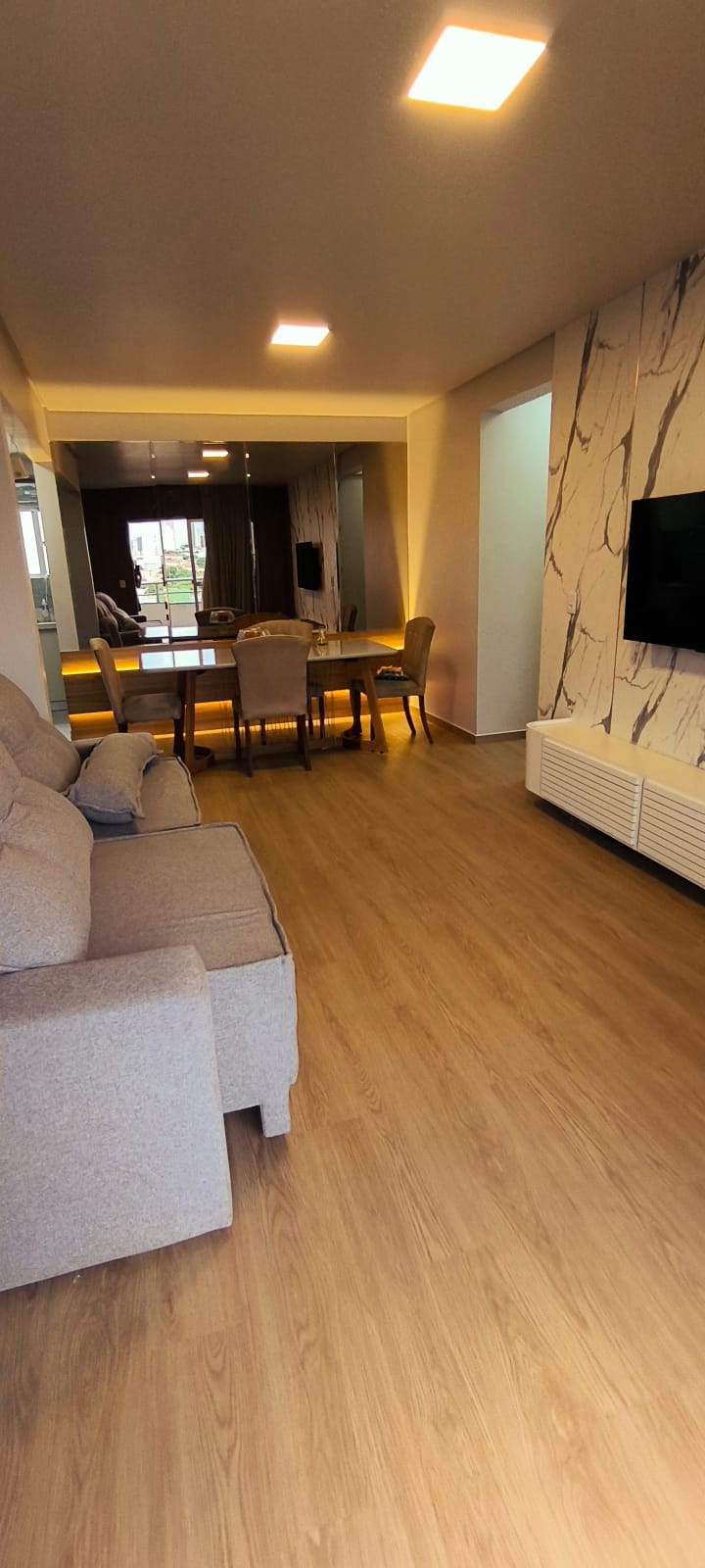 Apartamento Exclusivo 98m² com 3 Quartos (2 Suítes) - Alto da Glória