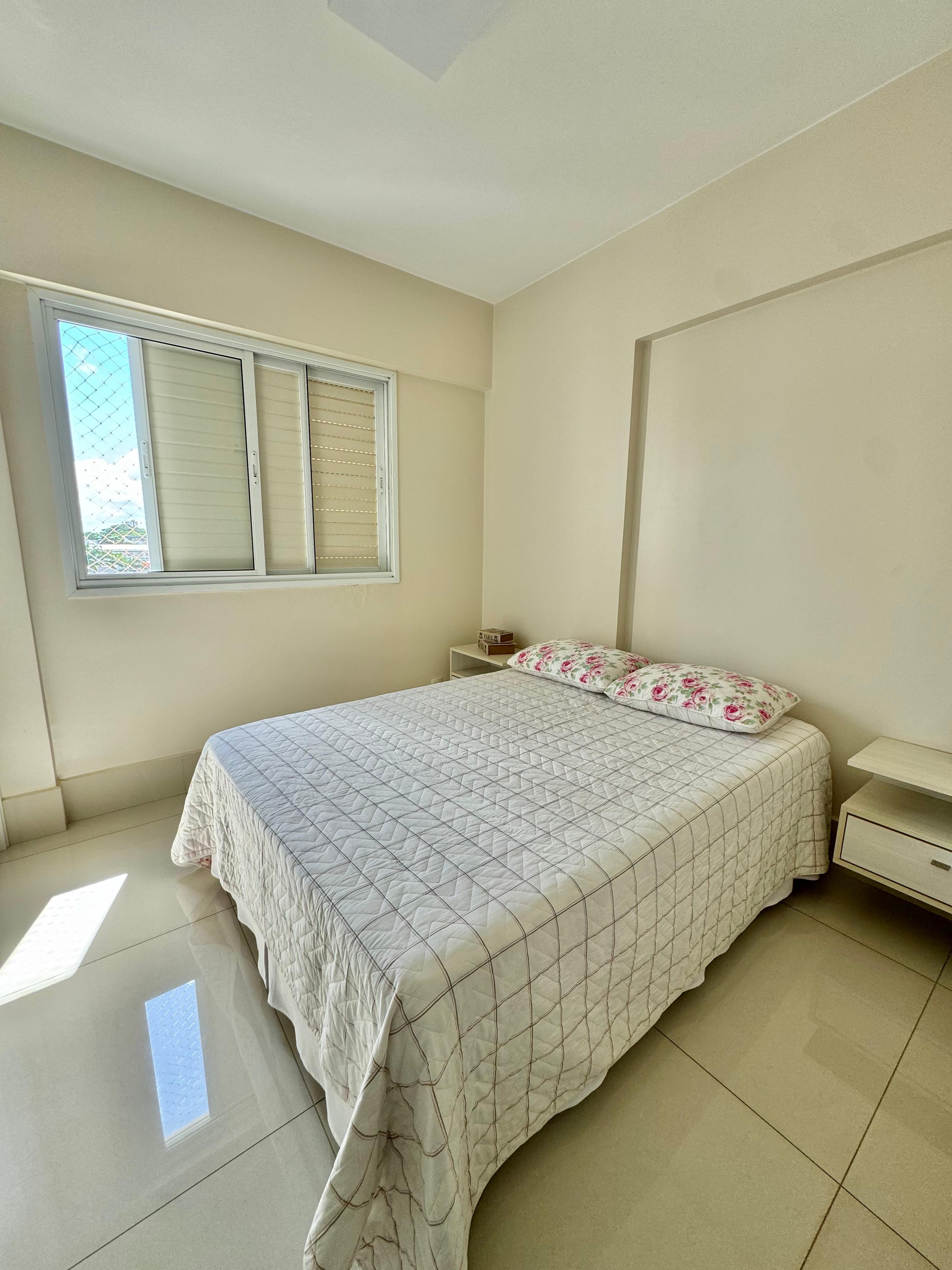 Apartamento Mobiliado 3 Quartos com 1 Suíte - Condomínio Completo