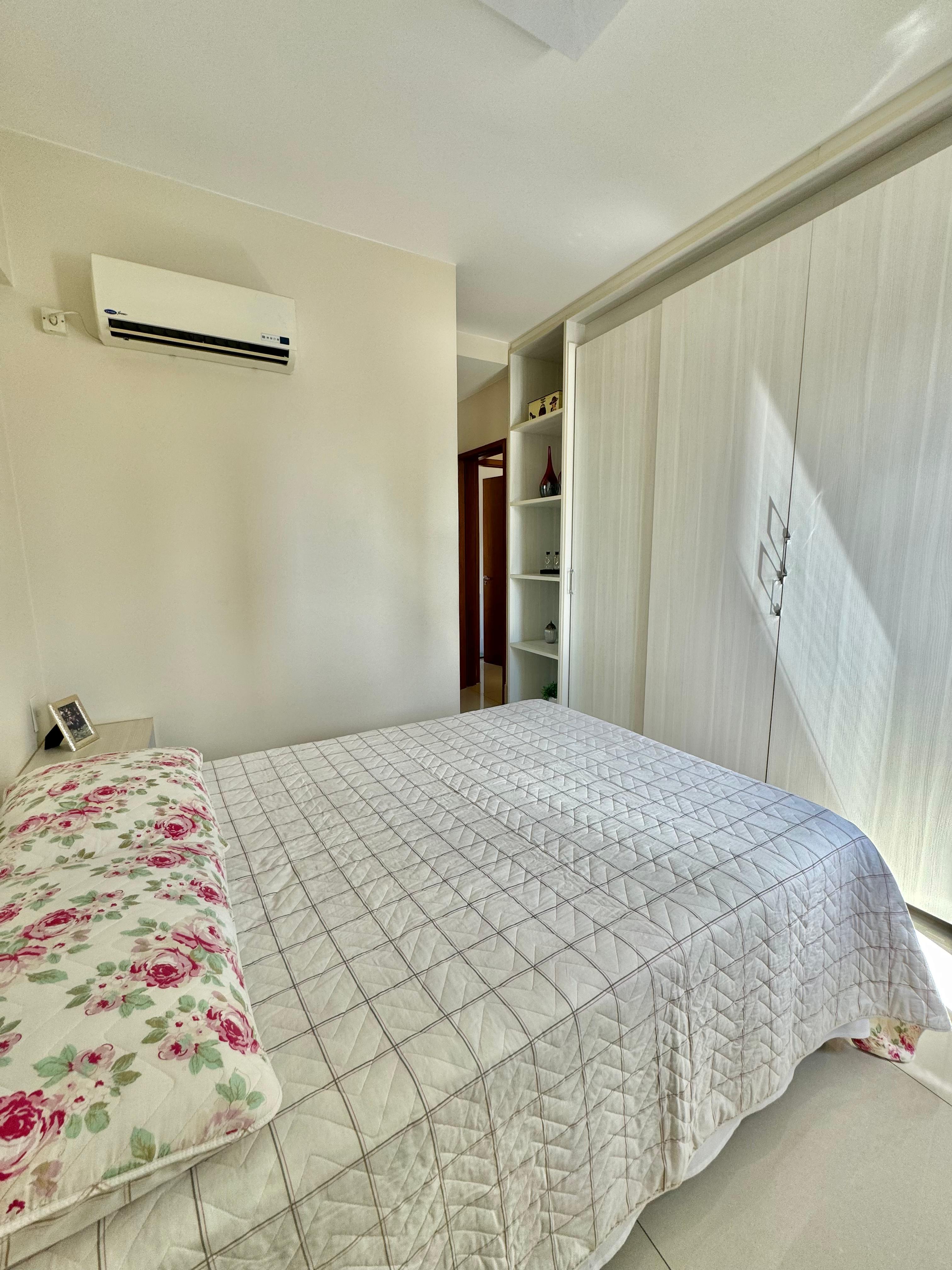 Apartamento Mobiliado 3 Quartos com 1 Suíte - Condomínio Completo