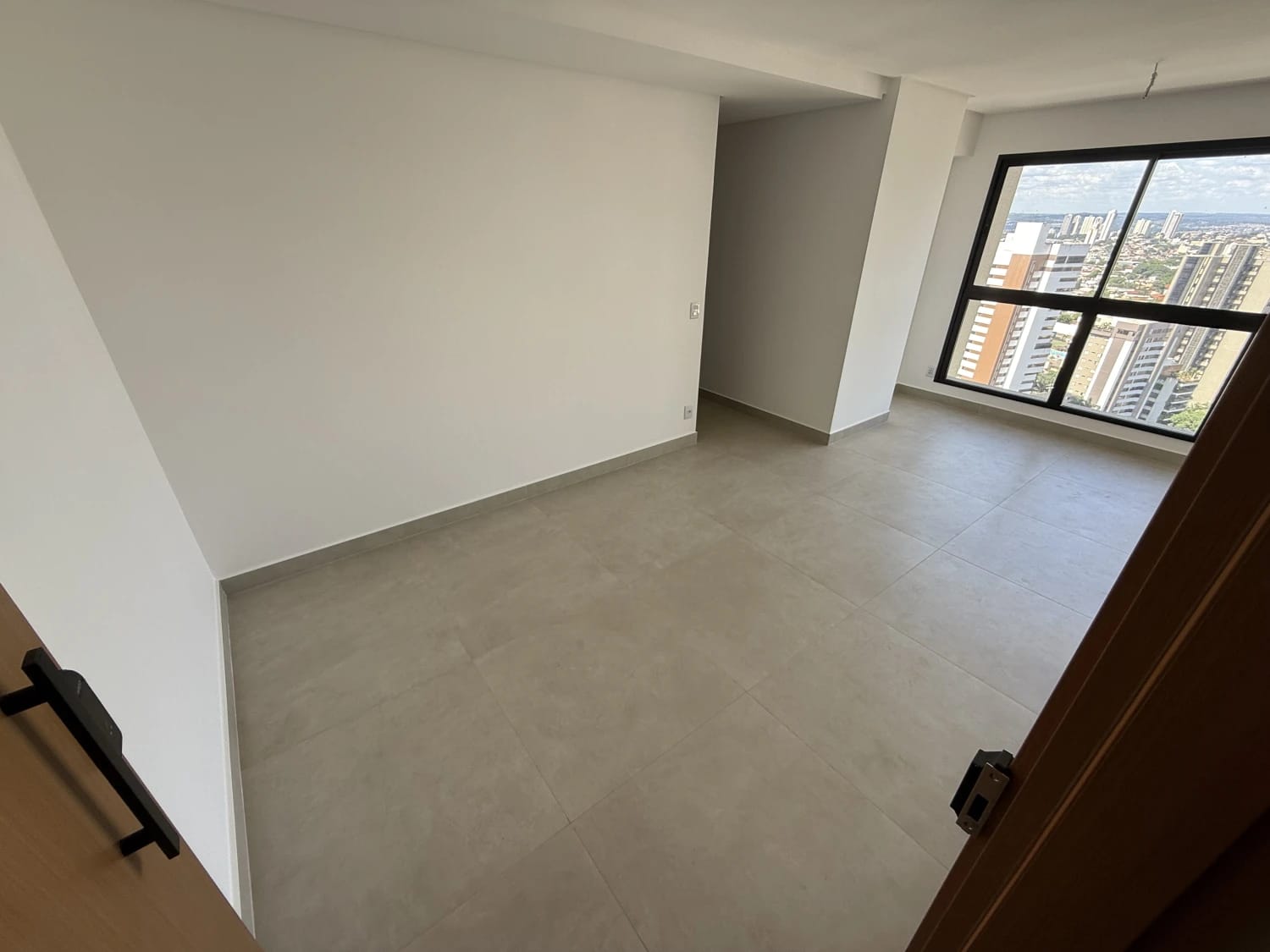 Apartamento Novo no 22º Andar - Atoll Residências - Vista Deslumbrante Setor Marista