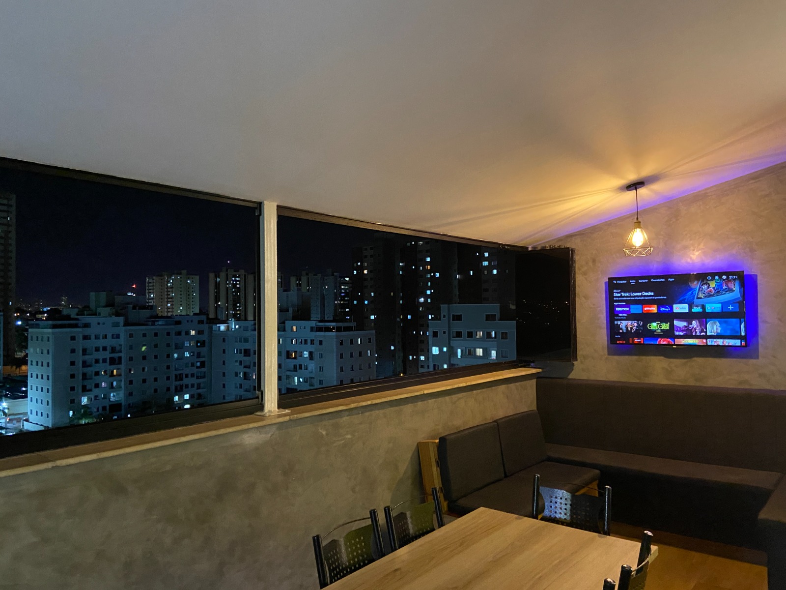 Cobertura Duplex com 3 Quartos e Garagem para 2 Carros