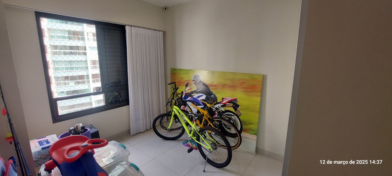 Apartamento à venda de 3 Quartos / Mobiliado / Edifício Borges Landeiro Classic / Setor Bueno