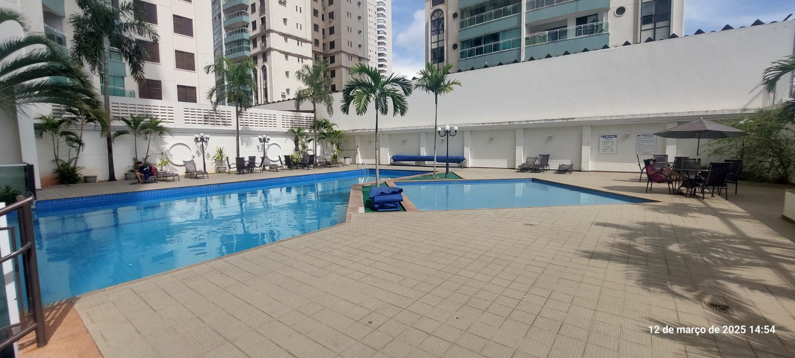Apartamento à venda de 3 Quartos / Mobiliado / Edifício Borges Landeiro Classic / Setor Bueno