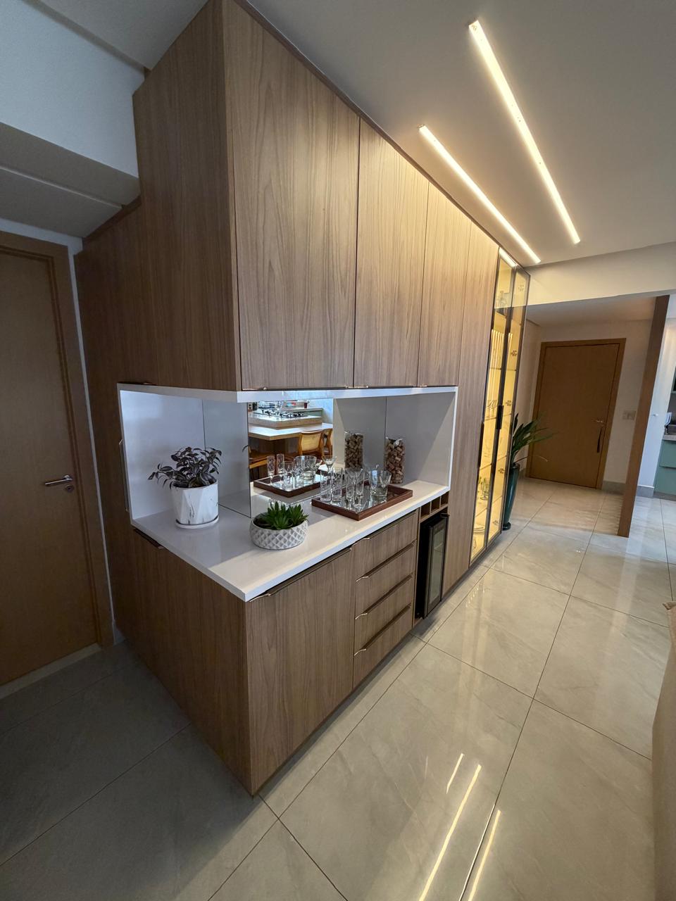 Apartamento Alto Padrão no Residencial Jardim Bueno -  3 Suítes com Armários, Projeto Luminotécnico e Churrasqueira Gourmet