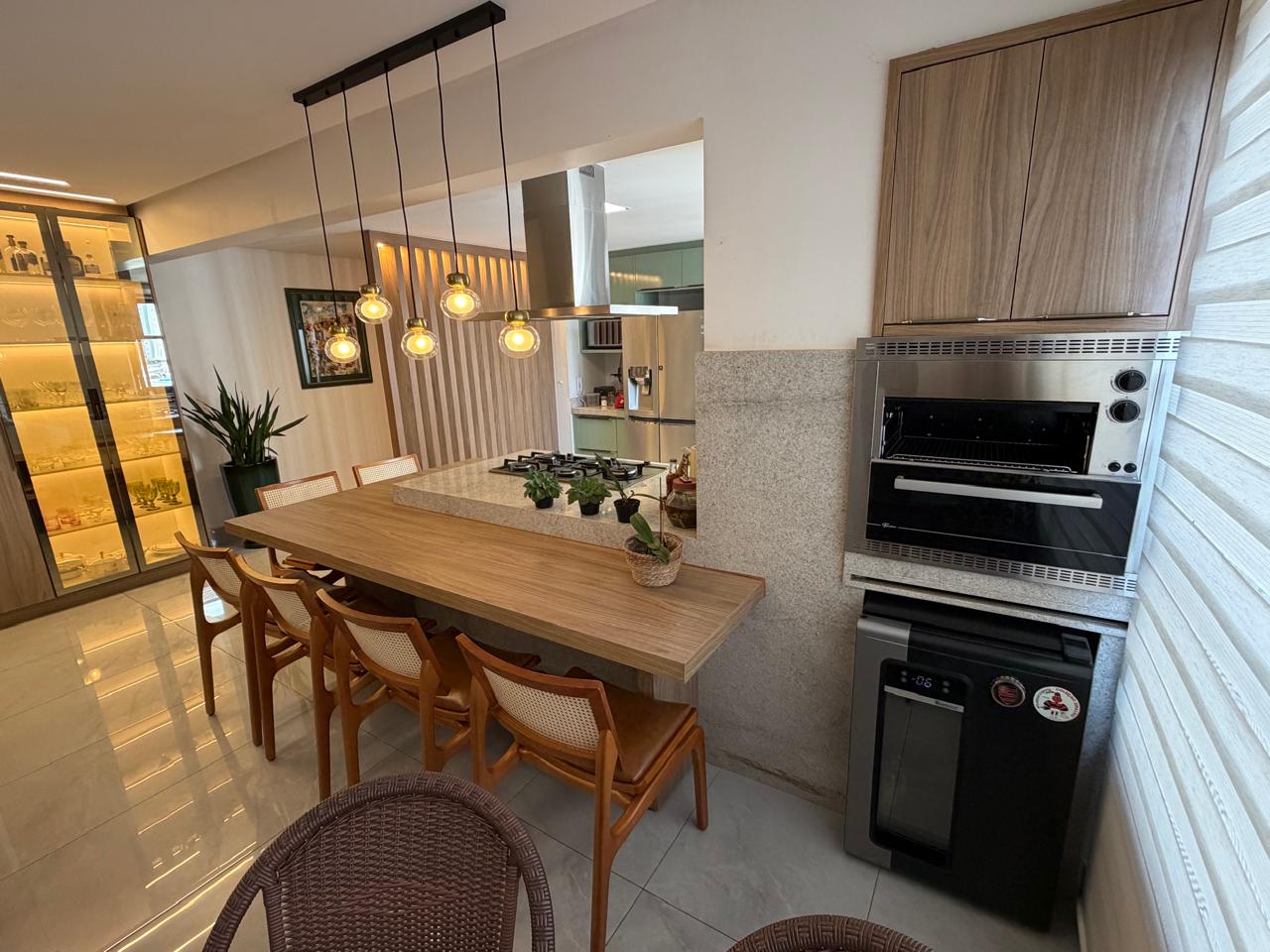 Apartamento Alto Padrão no Residencial Jardim Bueno -  3 Suítes com Armários, Projeto Luminotécnico e Churrasqueira Gourmet