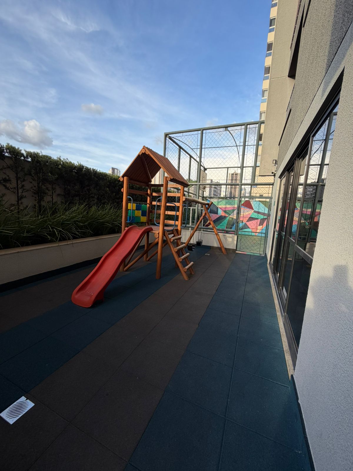 Apartamento Alto Padrão no Residencial Jardim Bueno -  3 Suítes com Armários, Projeto Luminotécnico e Churrasqueira Gourmet