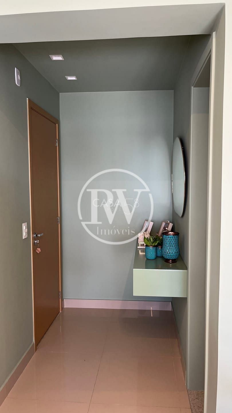 Apartamento Alto Padrão com 3 Quartos no 27º Andar – Torre Única, Vista Livre.