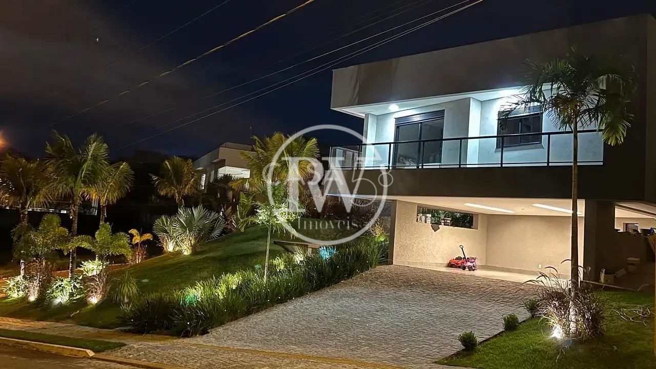 Casa à venda, Residencial Parque Mendanha, 438m² construídos | Terreno de 808m²