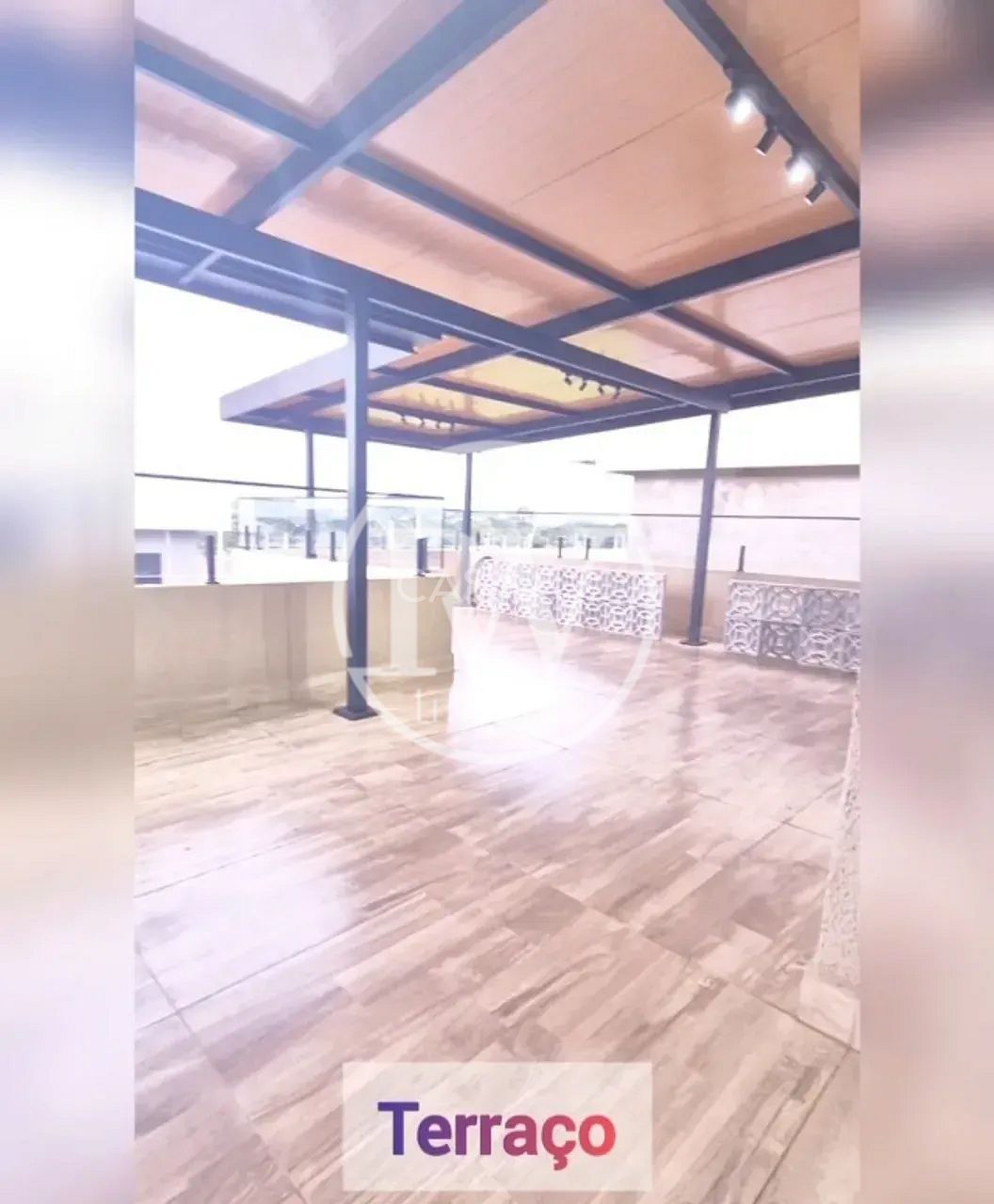 Sobrado à venda  em condominio fechado, 4 quartos