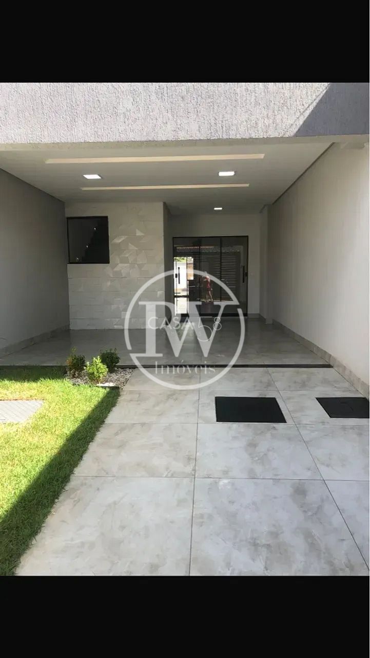 Sobrado à venda, 3 Quartos, sendo 3 suites, Residencial Porto Seguro, Goiânia.