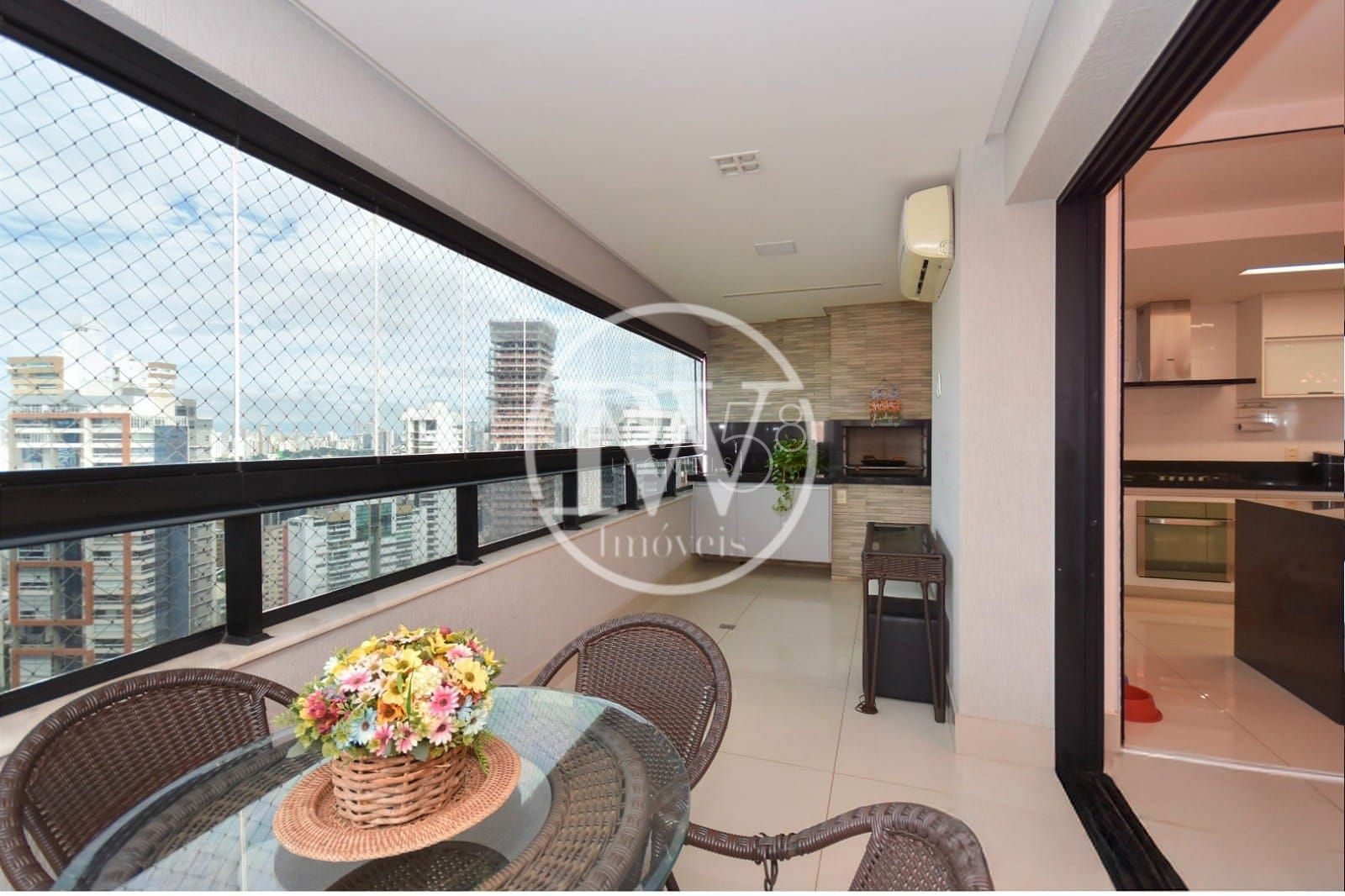 Apartamento à venda no Jardim Goiás, Goiânia – 3 Suítes, 150m², Alto Padrão