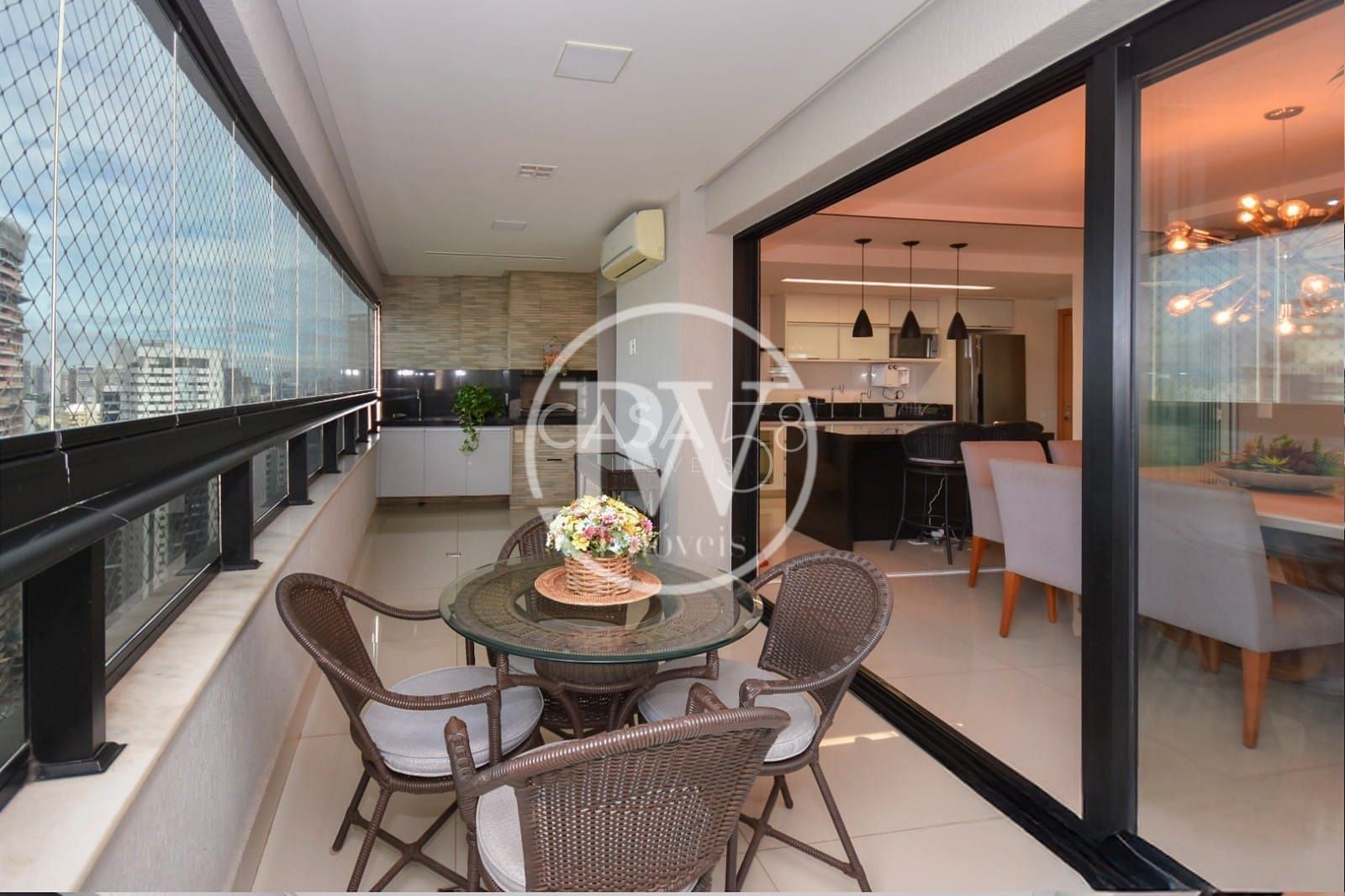 Apartamento à venda no Jardim Goiás, Goiânia – 3 Suítes, 150m², Alto Padrão