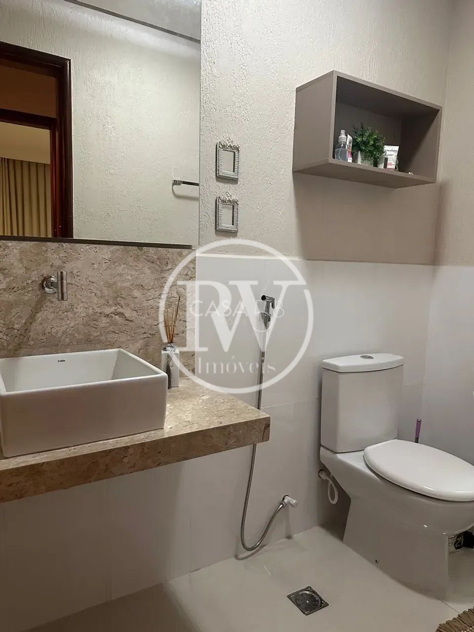 Sobrado de alto padrão à venda no Parque Amazônia – 4 quartos, 2 suítes, 330m²