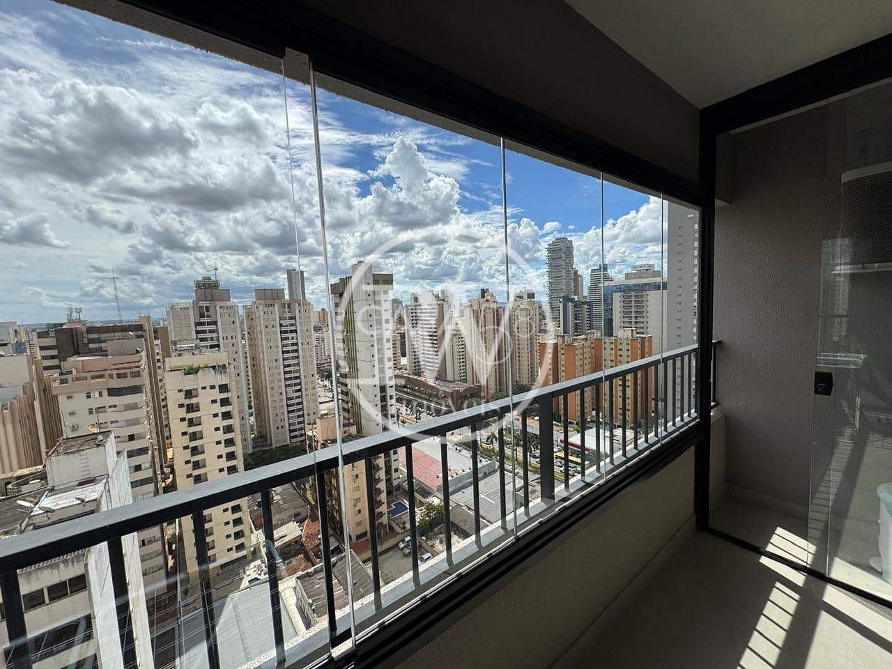 Apartamento à venda no Setor Bueno – 3 suítes, 87m², varanda estendida, 2 vagas