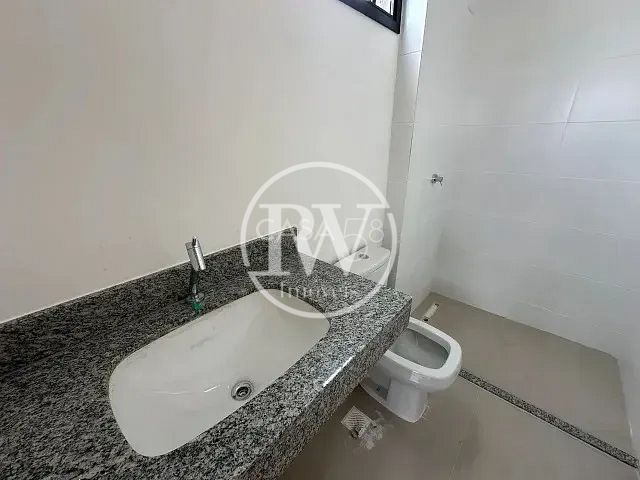Casa Térrea em Condomínio Fechado – 3 Suítes | 172m² | Lazer Completo
