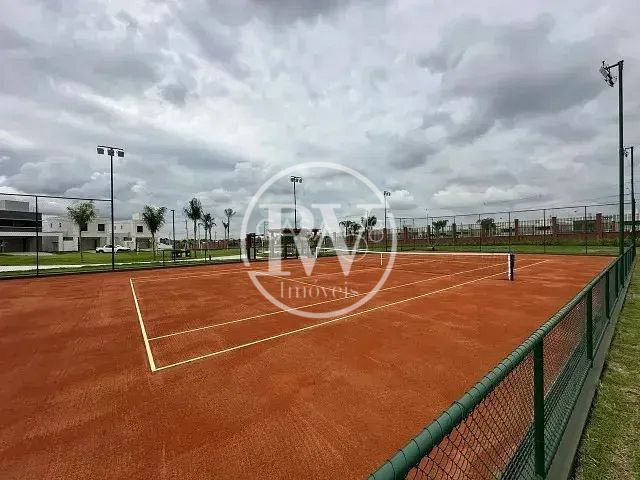 Casa Térrea em Condomínio Fechado – 3 Suítes | 172m² | Lazer Completo