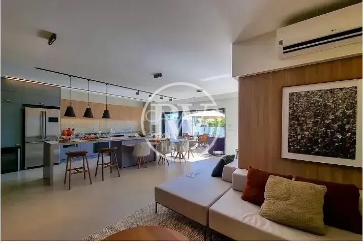 Casa Térrea em Condomínio Fechado – 3 Suítes | 172m² | Lazer Completo