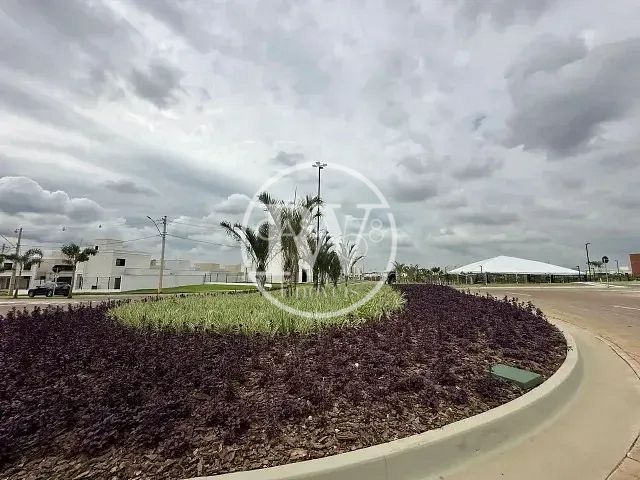 Casa Térrea em Condomínio Fechado – 3 Suítes | 172m² | Lazer Completo