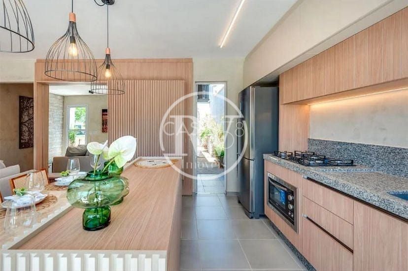 Ágio de Casa em condominio 3 suítes plenas, sendo 1 master, Solange Park II