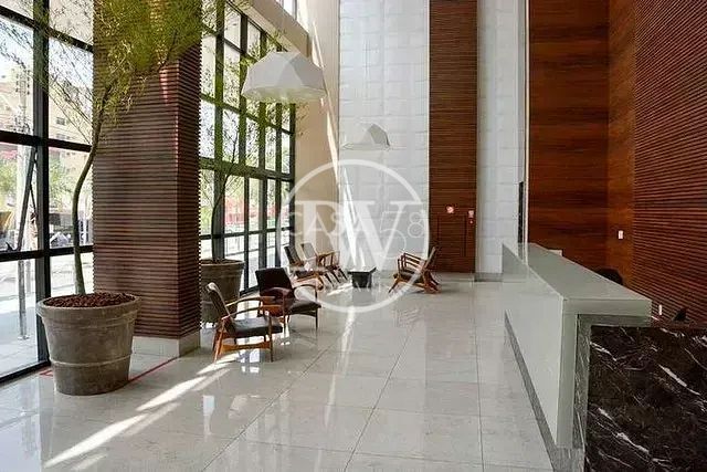 Sala Comercial à Venda – 36m² – 7º Andar – Com Vaga de Garagem – Prédio Moderno