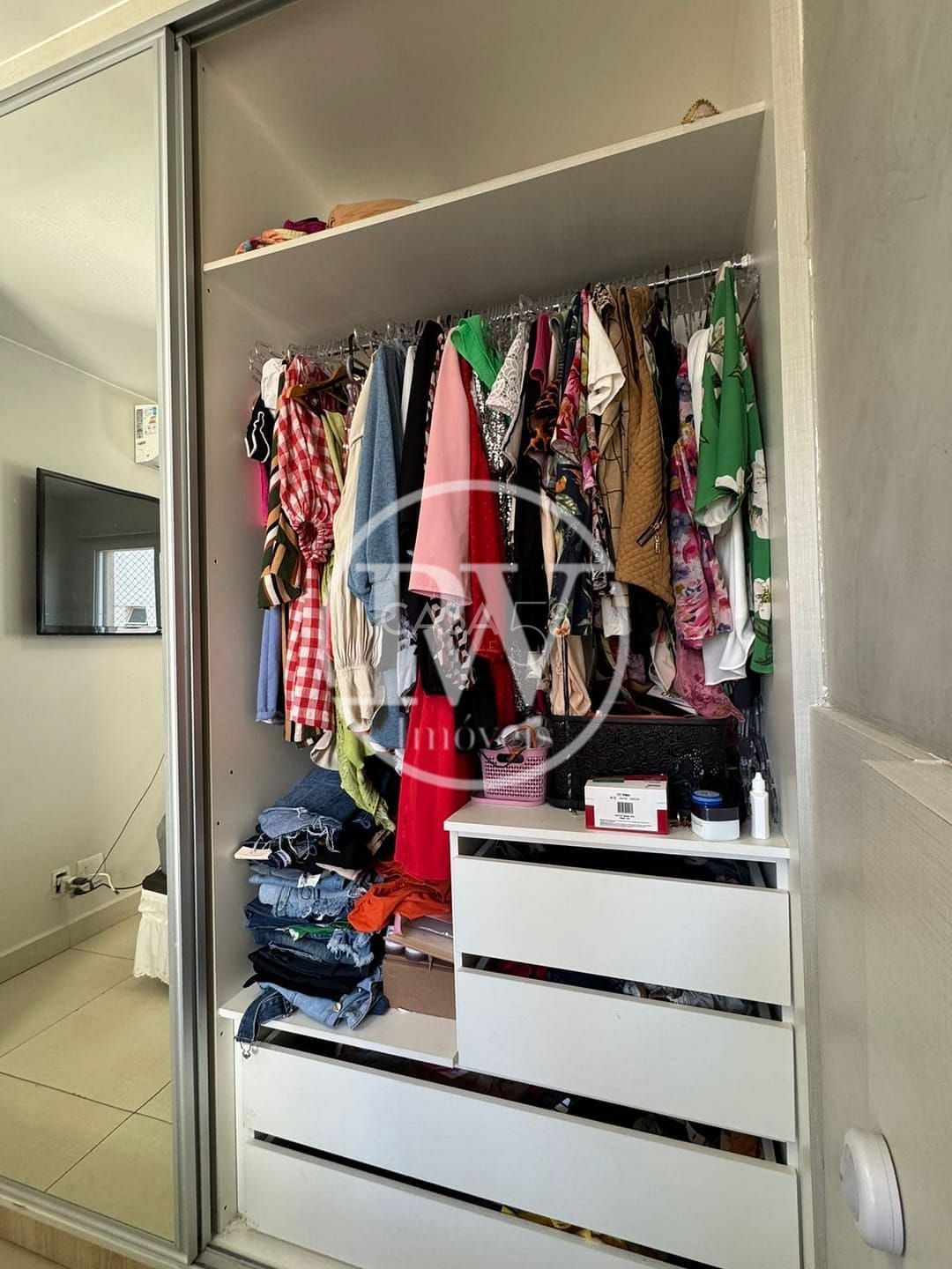 Apartamento à Venda com 2 Quartos | 58m² | Lazer de Clube | 1 Suíte