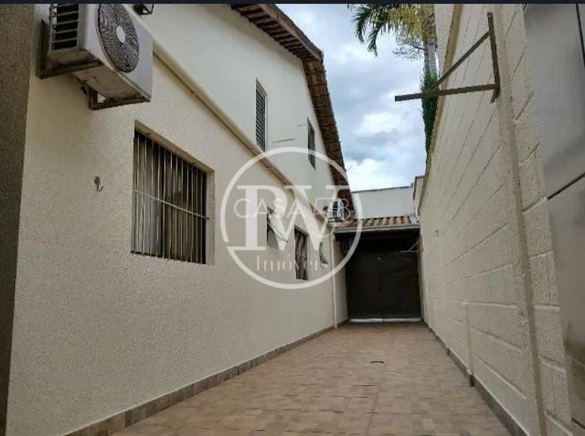 Casa em Condomínio Fechado à Venda no Villa Bella 2 – 3 Quartos, 167m²