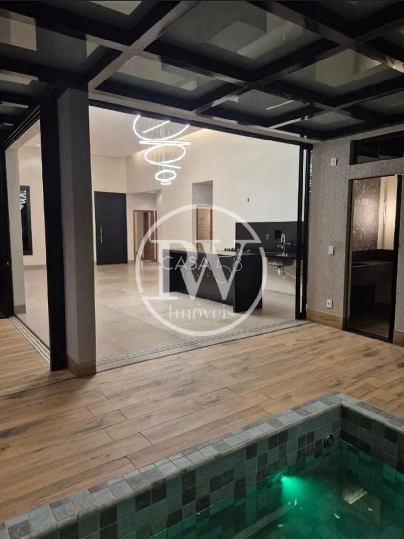 Casa à venda, Residencial Villagio Toscana, 4 Quartos com 3 Suítes