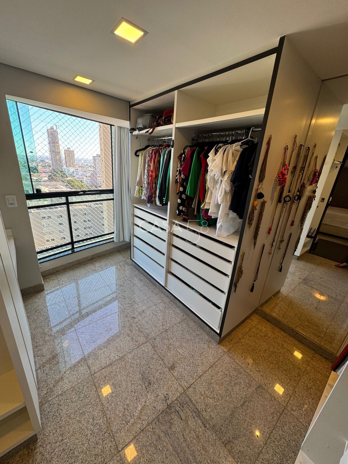 Apartamento a venda, 2 quartos sendo 2 suítes