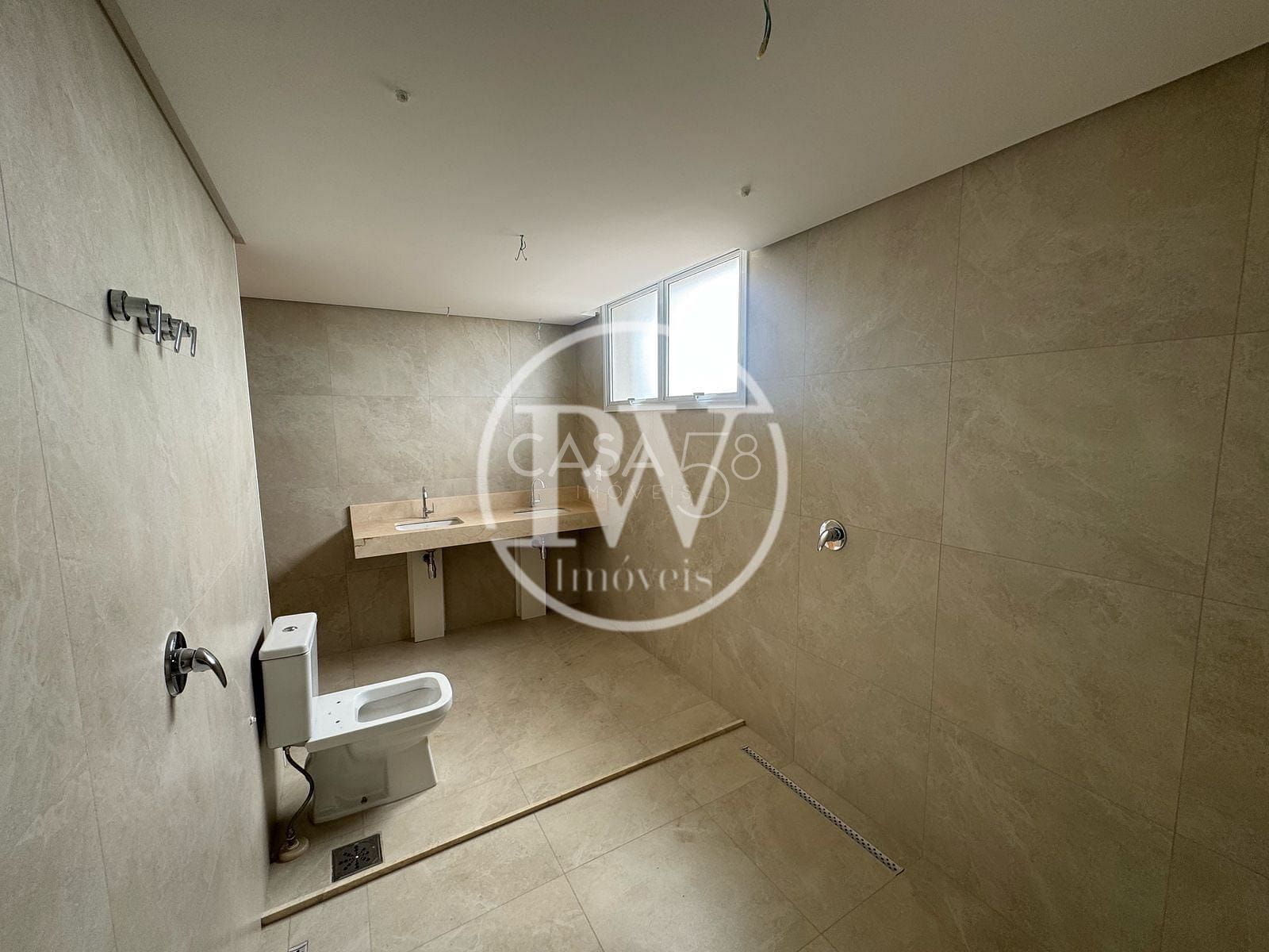 Apartamento à Venda no Skygarden Marista – 4 Suítes – 227m² – 38º Andar