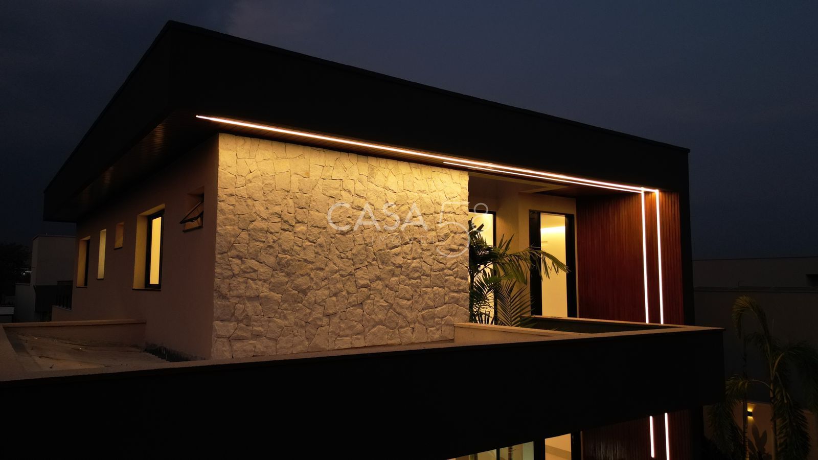 Sobrado 4 Suítes – 270m² Construídos – 470m² Terreno –Portal do Sol Golf Garden