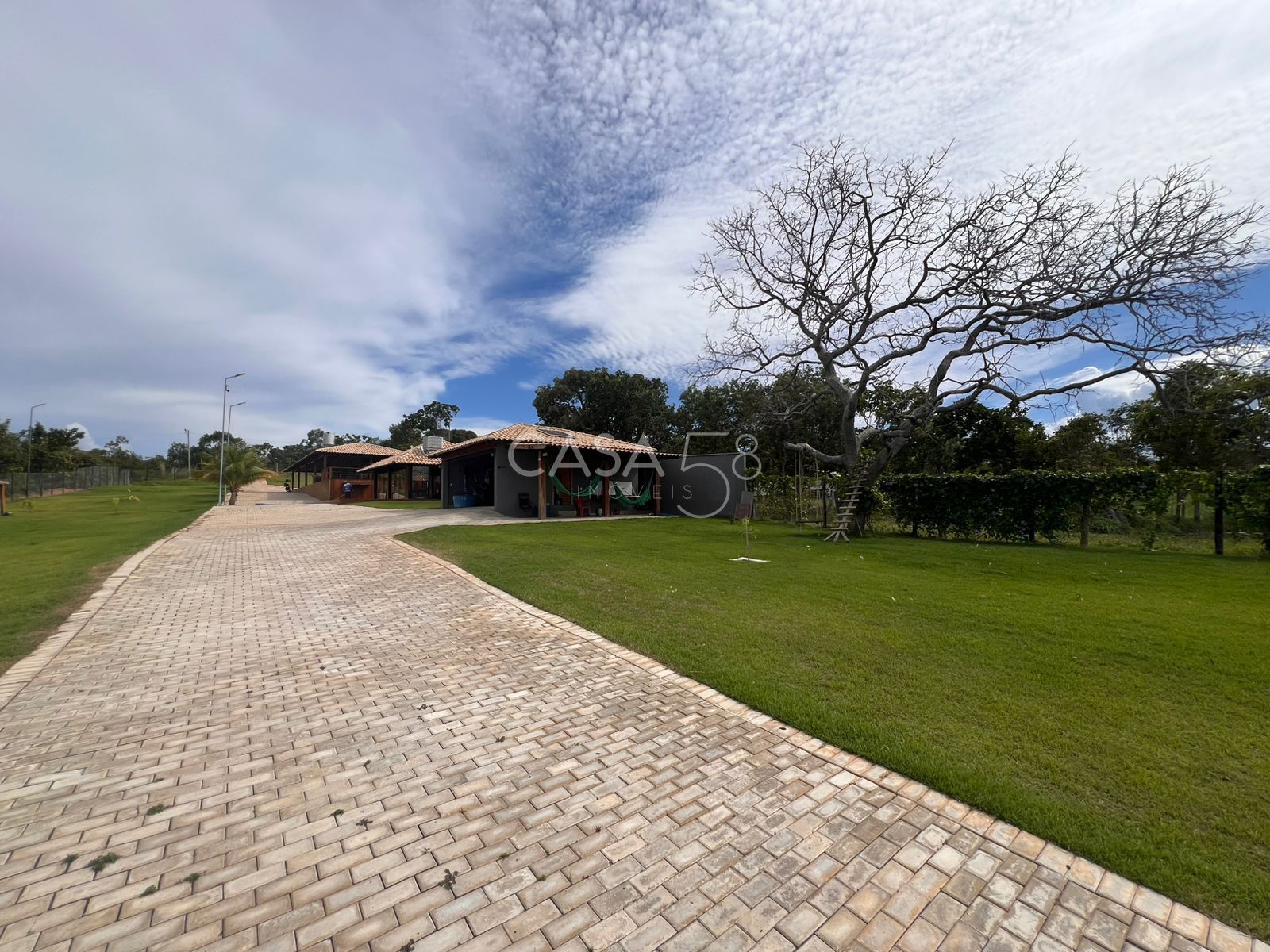 Chácara à Venda com 3 Quartos (1 Suíte) em Niquelandia - 2.250m² de Natureza