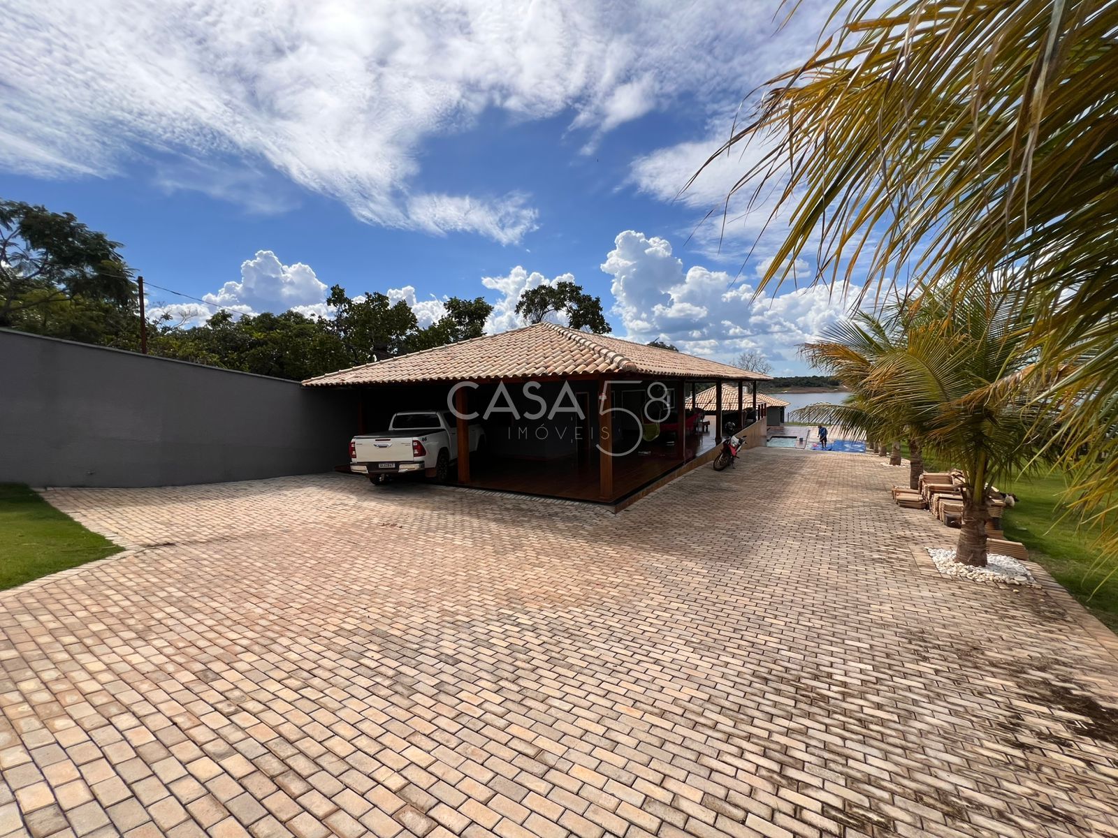 Chácara à Venda com 3 Quartos (1 Suíte) em Niquelandia - 2.250m² de Natureza