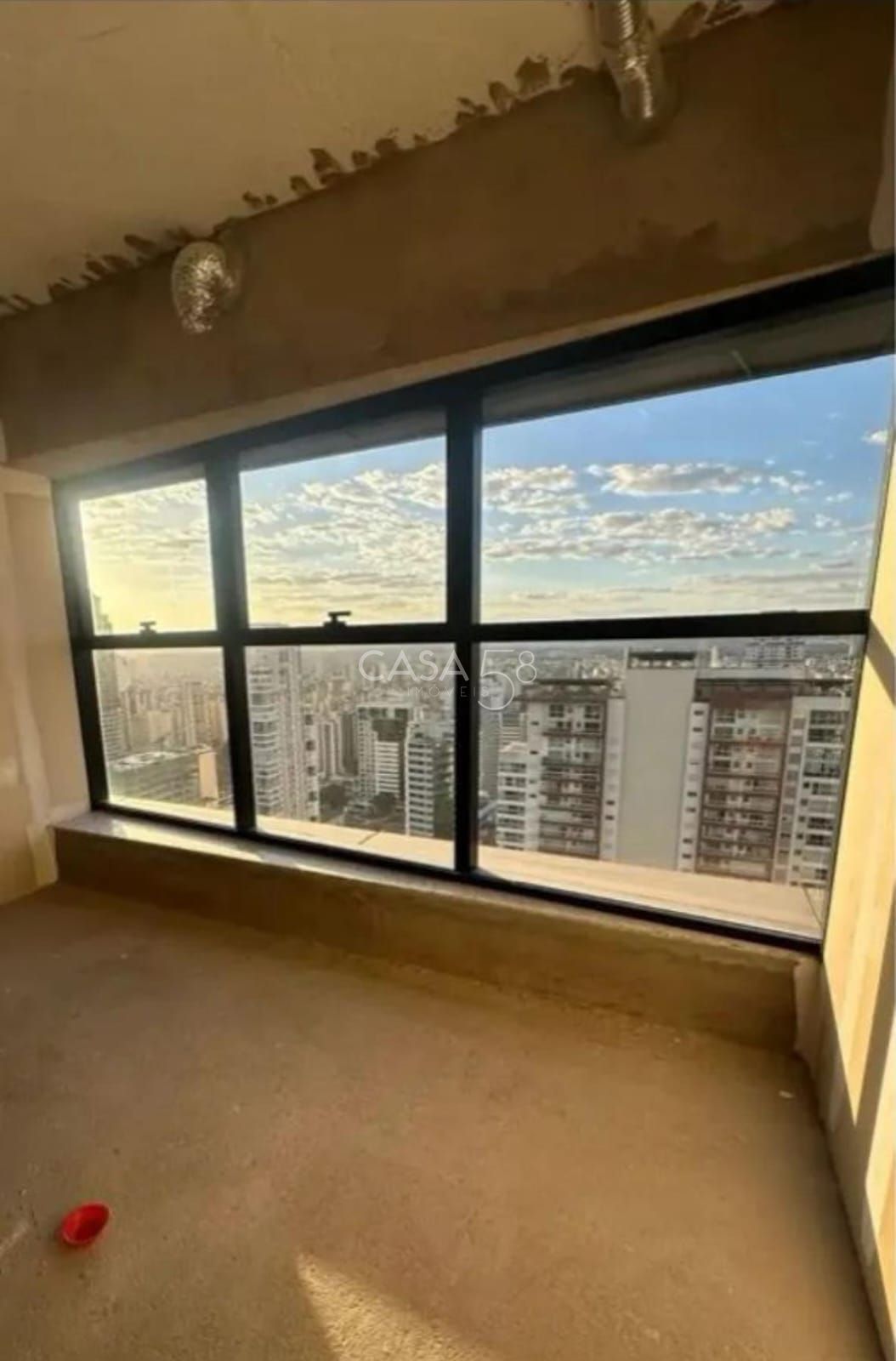 Salas Comerciais de 39 m² no WTC Goiânia – 1 Vaga de Garagem – Setor Bueno