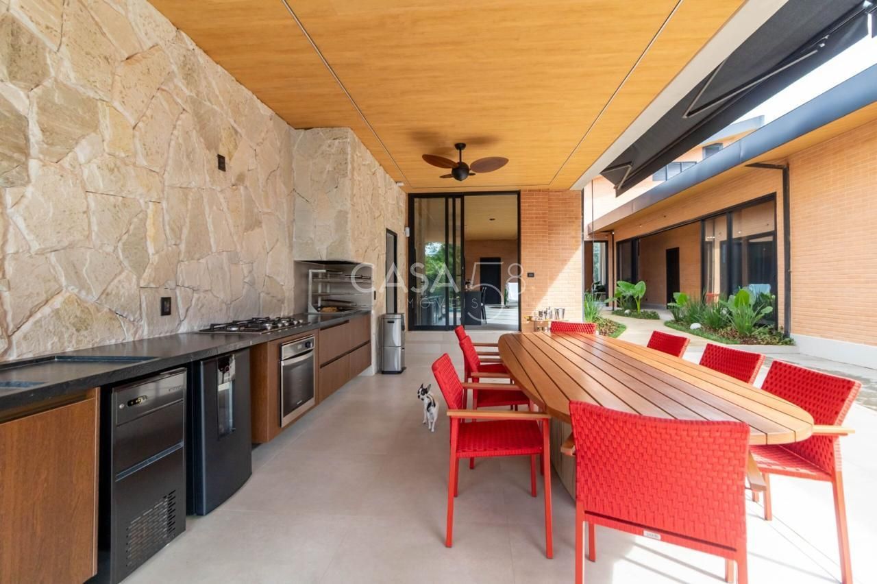 Casa de Luxo à Venda Mansões Morumbi – 4 Suítes, 365 m², Automação