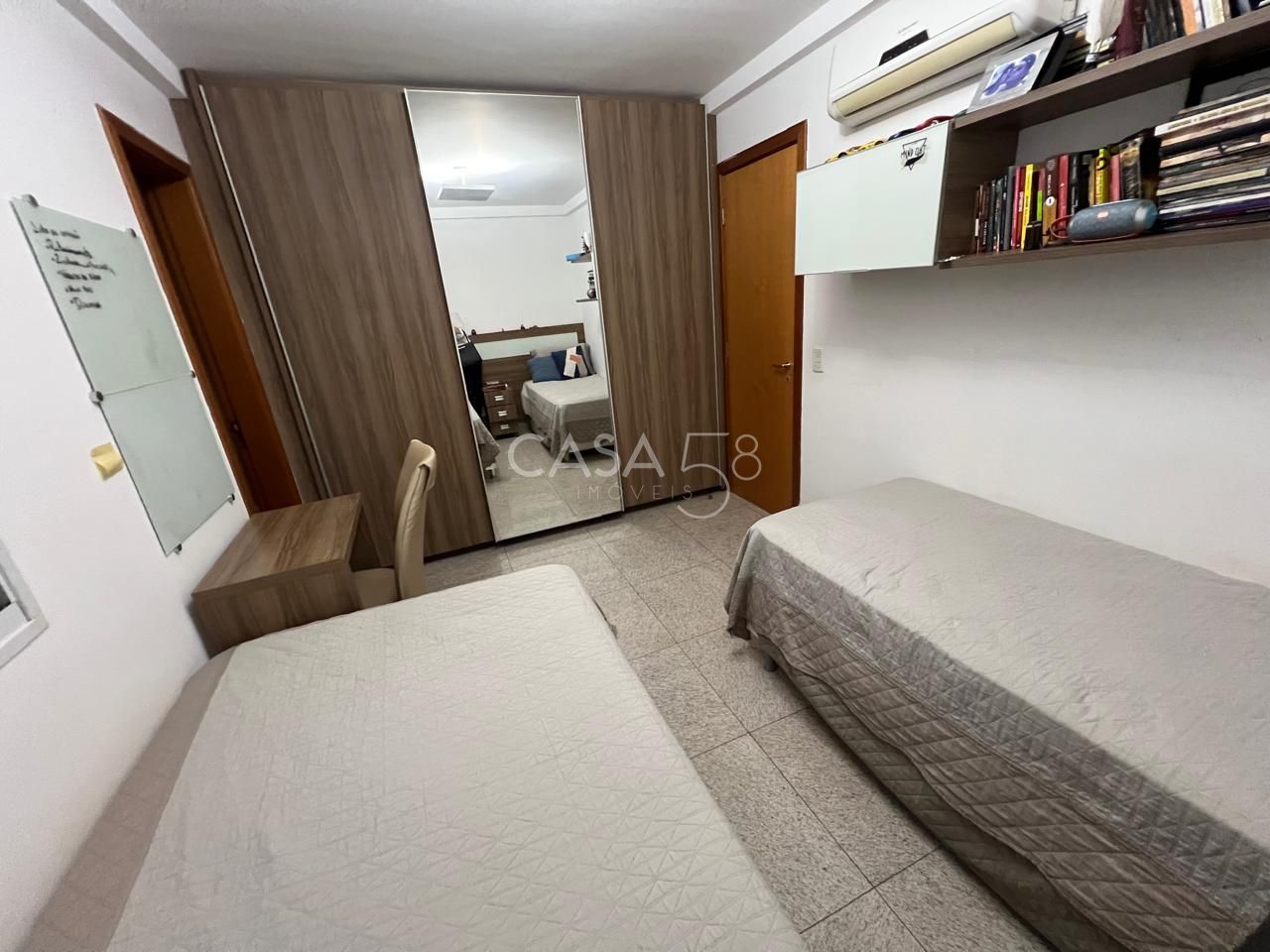 Apartamento Mobiliado no Residencial Gran Swiss – 4 Suítes – 3 Vagas, Escaninho