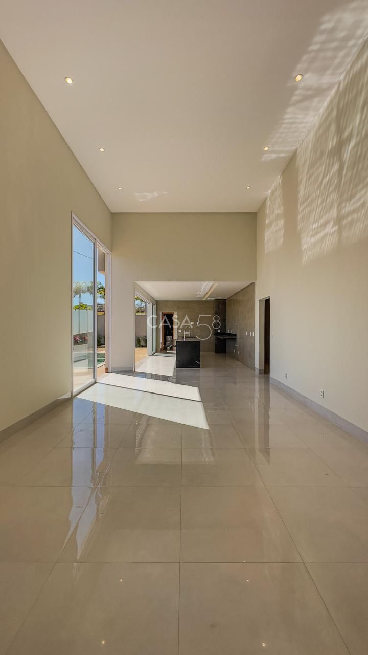 Casa Térrea de Alto Padrão à Venda | 3 Suítes | Piscina | Área Gourmet